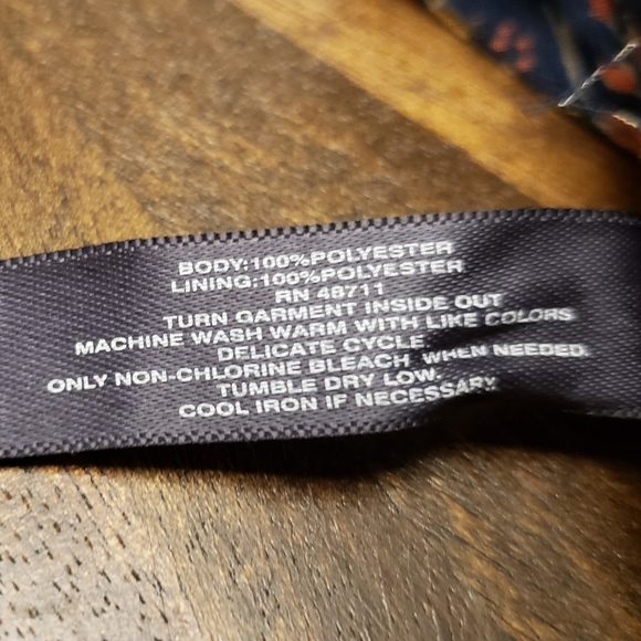 Massini Sleeveless Floral Smocked Shift Dress Navy Blue Size Small - Picture 13 of 16